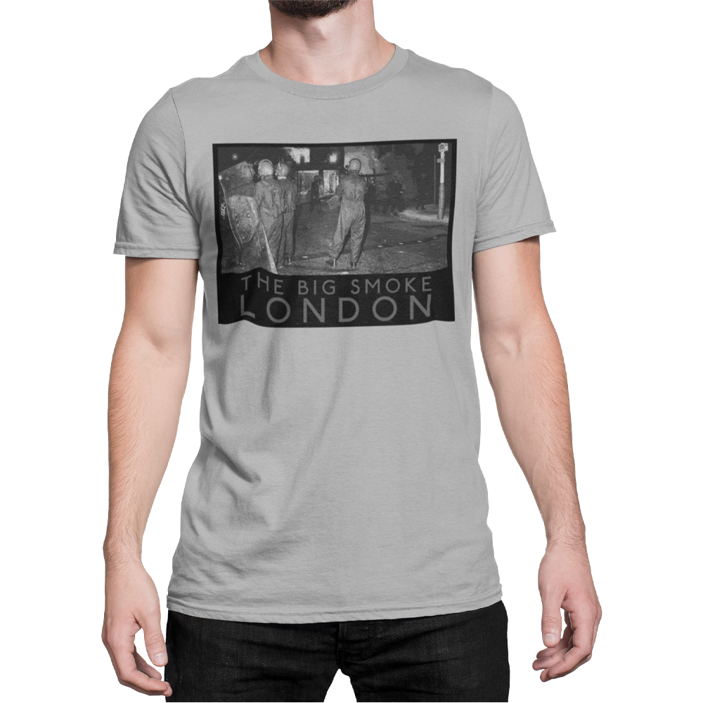 Unisex Heavyweight T Shirt - Riots In London