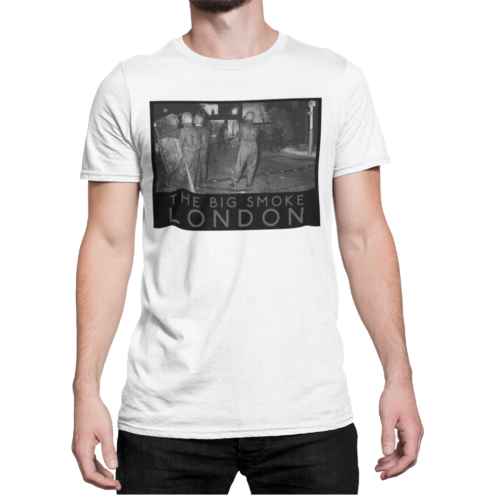 Unisex Heavyweight T Shirt - Riots In London