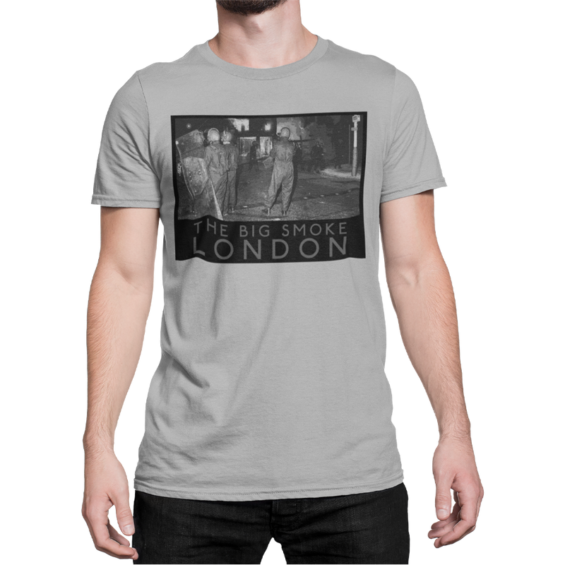 Unisex Heavyweight T Shirt - Riots In London